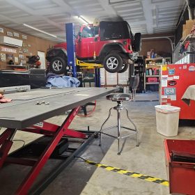 APLUSLIFT HW-10KBP-A 10000 LB 2-POST FLOOR PLATE HEAVY DUTY CAR LIFT WITH 3 YEAR WARRANTY photo review